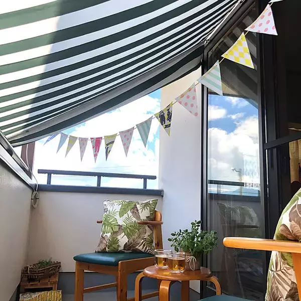 「光と風を感じるくつろぎ空間♪お部屋のように楽しむベランダやバルコニー」の画像