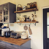 「自分好みの棚を作る！ウォールシェルフのDIYアイデア10選」の画像9