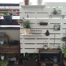 殺風景から気持ちの良いさわやか空間に♪原状回復OKなベランダDIYアイデア