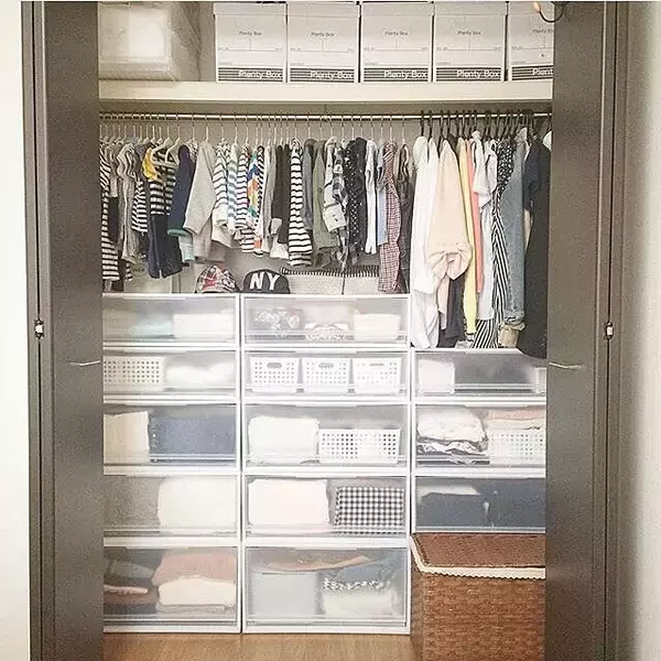 「開けるたびに気分があがる♪見せるクローゼットの実例集」の画像