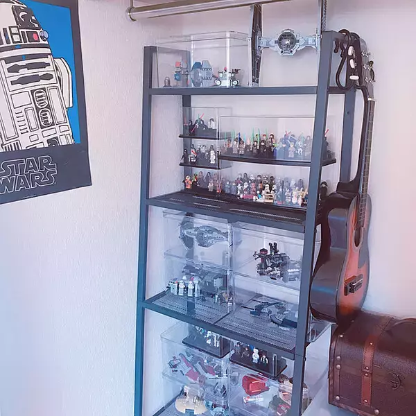 「重ねられるから便利！ダイソーの「フタ付き収納ボックス」」の画像