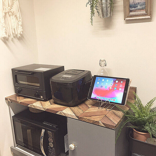 使うほどに快適さを実感！おすすめ「タブレットスタンド」10選