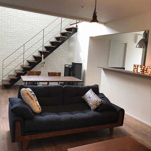 ヴィンテージの味わいと個性をお部屋に。ACME Furnitureのおすすめアイテム