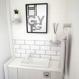 「DIYでイメージチェンジ♪シンプルさが魅力のサブウェイタイル風の壁」の画像1