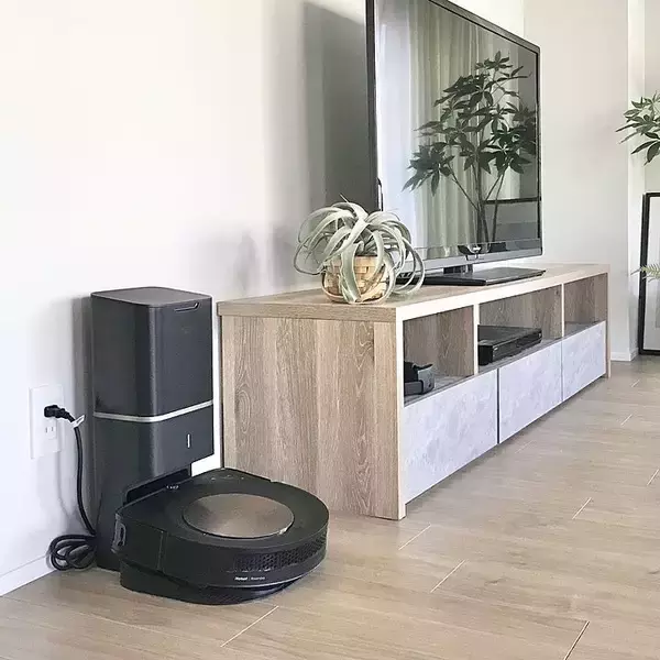 「「床掃除への意識を変えてくれる、画期的なロボット型掃除機」 by mmmmm201711さん」の画像