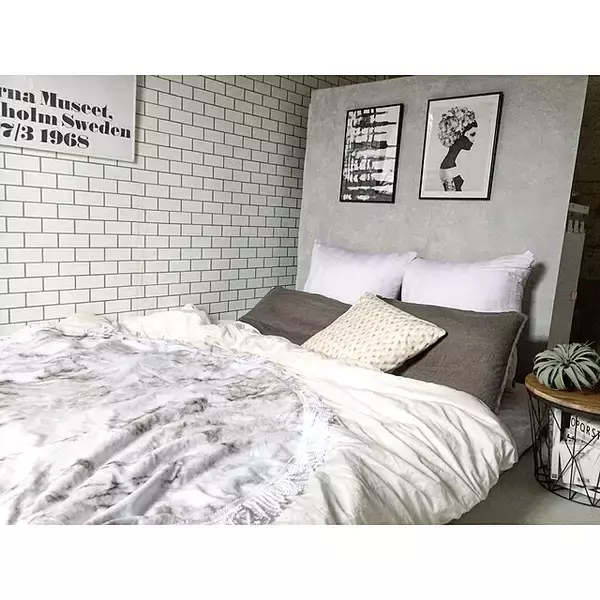 「心地よい空間で眠りにつきたい♡ヘッドボードDIYの実例集」の画像