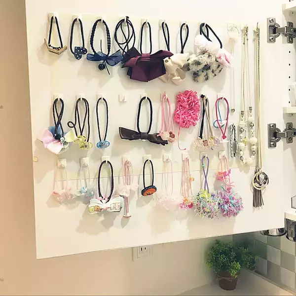 「ヘアアレンジがもっと楽しくなる♡ヘアゴムやヘアアクセサリーの収納」の画像