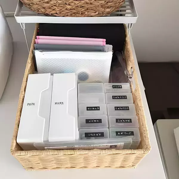 「シンプルだから使い勝手よし♪100均の粘土ケースの活用方法」の画像