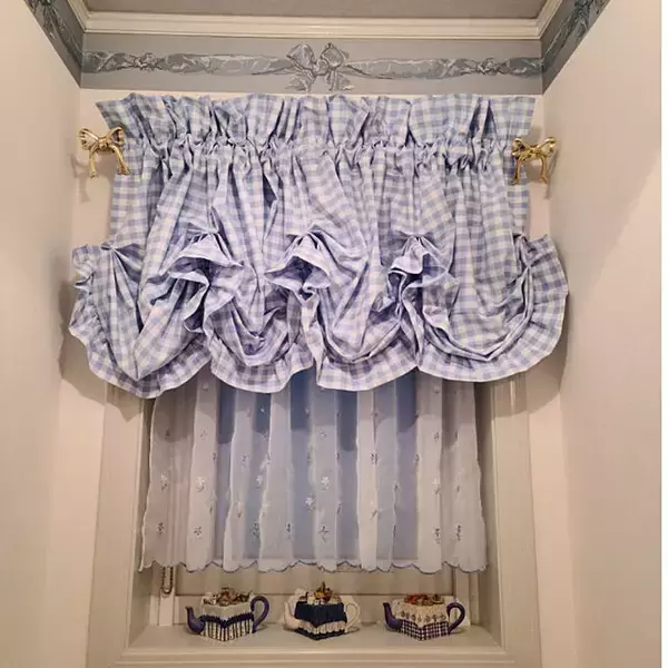 「これって自分で作れるの!?お部屋にマッチする手作りカーテンの実例10選」の画像