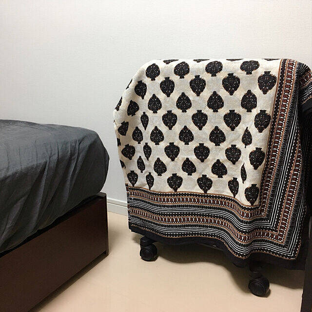 一枚は持っておきたい☆暮らしで重宝するマルチカバーの活用例