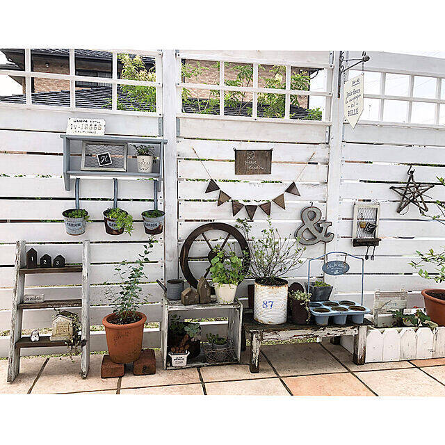 快適なアウトドアリビングに☆タイルデッキを取り入れる魅力＆活用実例集