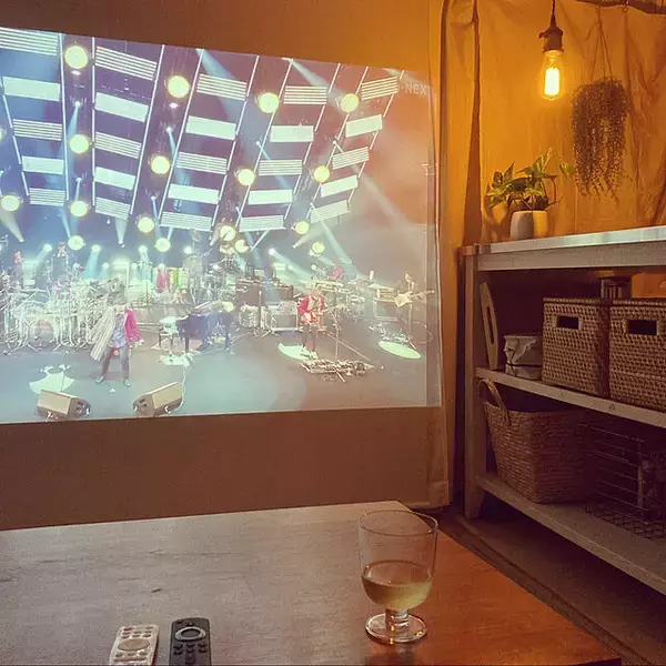 「自宅で自分らしく映画やコンサートを楽しみたい♪おうちエンターテイメント」の画像