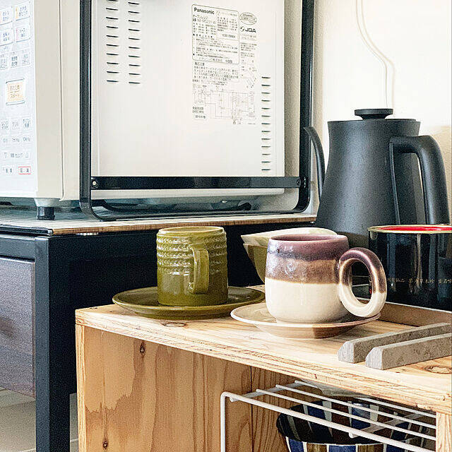 「鈴木麻起子」「竹村良訓」「石川隆児」器好きさんの器のある暮らし10選