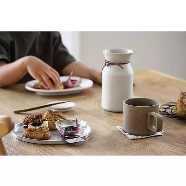 「「鈴木麻起子」「竹村良訓」「石川隆児」器好きさんの器のある暮らし10選」の画像