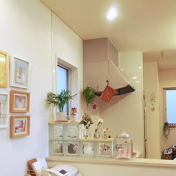 「インテリアにも使える！ブロック&レンガなどの積み材を使ったDIYアイデア」の画像