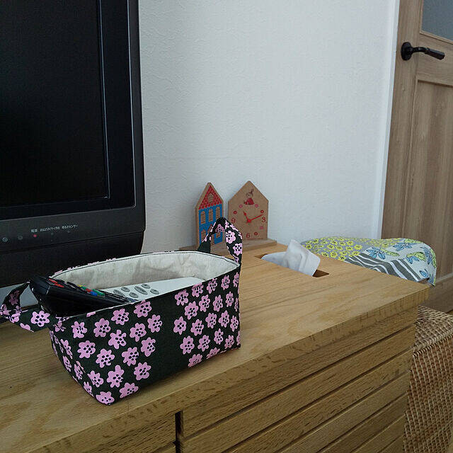 家族みんなが使いやすい収納スペースを目指す☆テレビ台収納アイディア