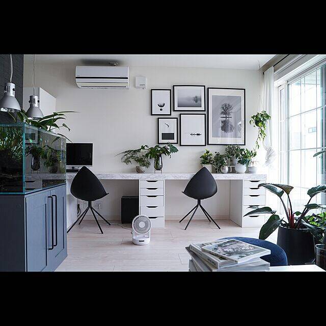 都会らしさと癒しの共演♡ナチュラルモダンのリビング10選