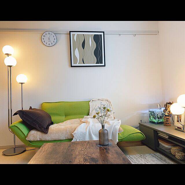 都会らしさと癒しの共演♡ナチュラルモダンのリビング10選