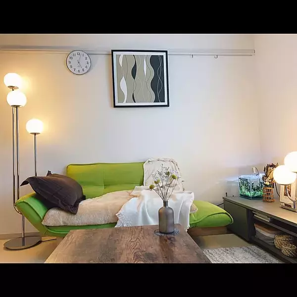 「都会らしさと癒しの共演♡ナチュラルモダンのリビング10選」の画像