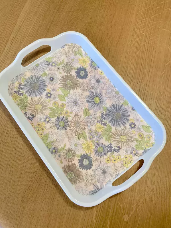 「「プラスチックトレーを好みの色柄にリメイクする簡単テクニック」 by bestwishes.ryokoさん」の画像