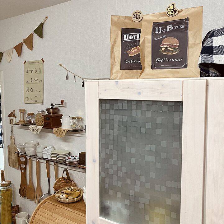 「ナチュラルカフェスタイルに溶け込む、気楽に気の利いた収納」 by chunpinaさん