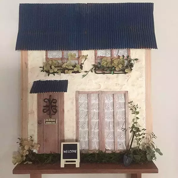 「小ささに胸キュン♡セリアのミニチュアアイテムで作るディスプレイ集」の画像