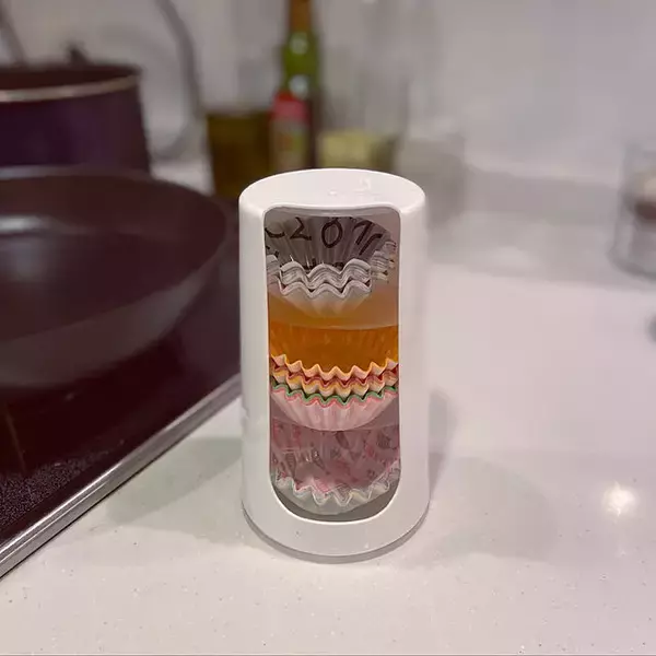 「これで収納ストレスもスッキリ解決！セリアアイテムを使ったキッチン収納」の画像