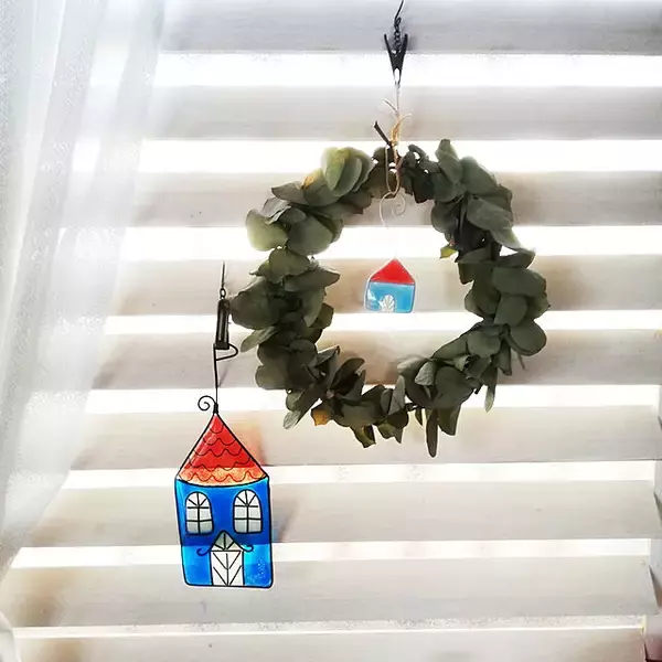 「挑戦してみたくなる！レジンで作る透明感あふれるインテリア小物」の画像