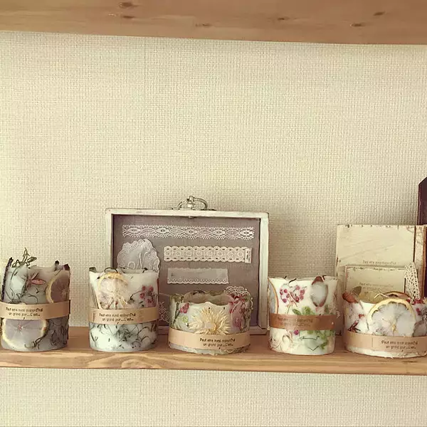 「簡単に作れて、癒されるインテリア雑貨。手作りキャンドルのある暮らし」の画像