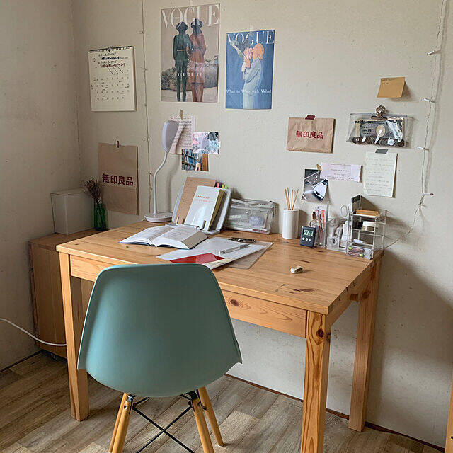 子ども部屋にもワークスペースにも☆長く使える無印良品の木製デスク