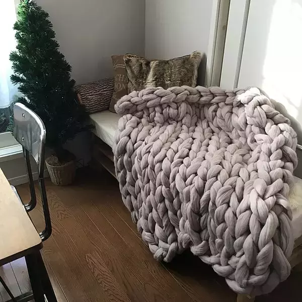 「編み物でインテリアやおうち時間を充実させたい☆編み方別おすすめ作品集」の画像