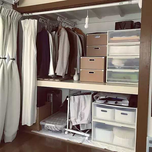 「奥行きを有効活用して使いやすく！おすすめの「押入れ」収納グッズと収納方法」の画像
