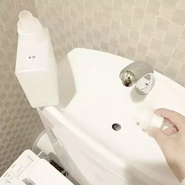 「気になる場所もまるごとすっきり♪トイレ掃除のコツとアイデア」の画像