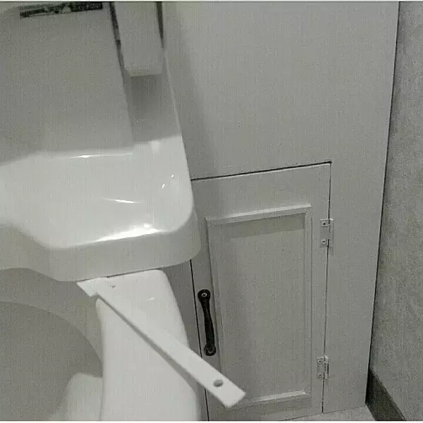 「気になる場所もまるごとすっきり♪トイレ掃除のコツとアイデア」の画像