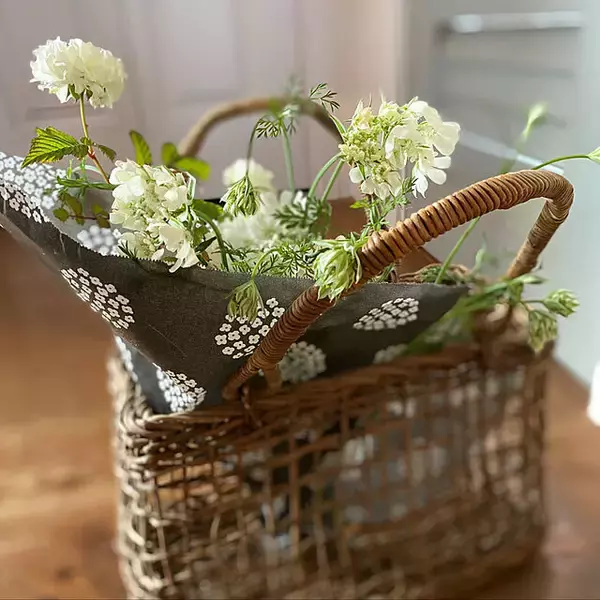 「セリアのクッキングシートを使いたい！お気に入りの柄を楽しむアイデア集」の画像