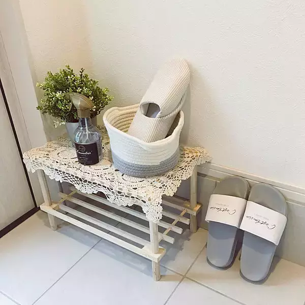 「収納から雑貨まで選りすぐり♡ダイソーの玄関で使えるアイテム特集」の画像