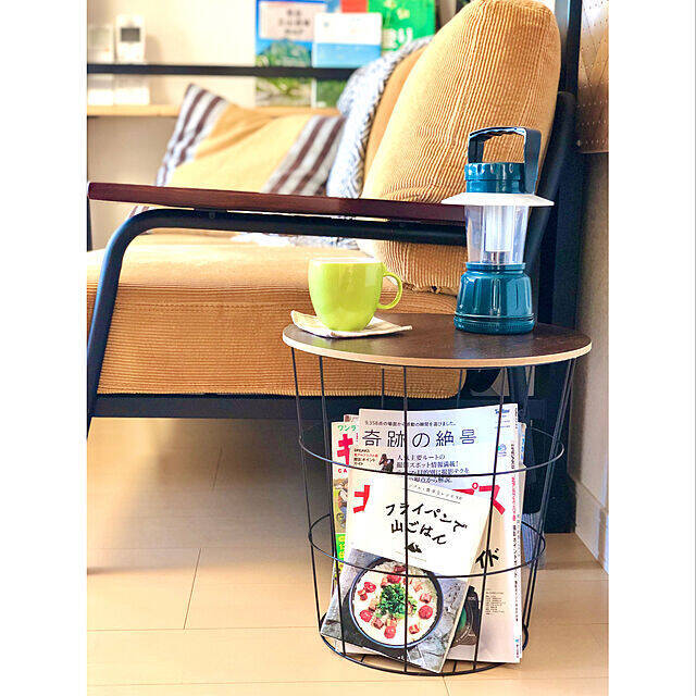 もっと快適なスペースに♪ソファまわりを充実させるダイソーのアイテム