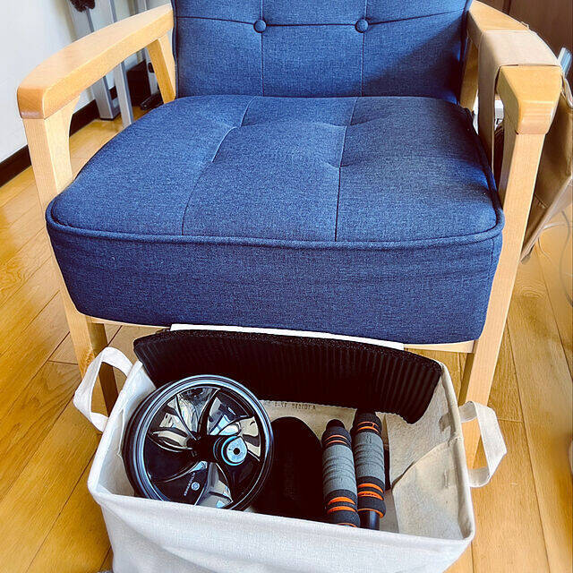 もっと快適なスペースに♪ソファまわりを充実させるダイソーのアイテム