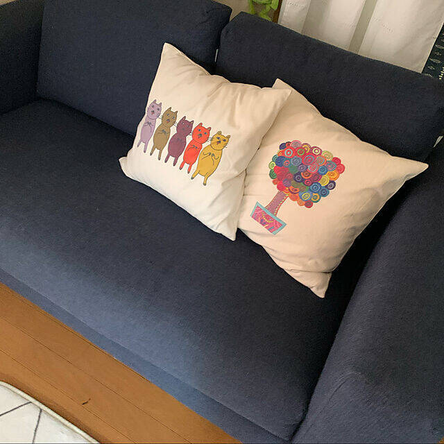 もっと快適なスペースに♪ソファまわりを充実させるダイソーのアイテム