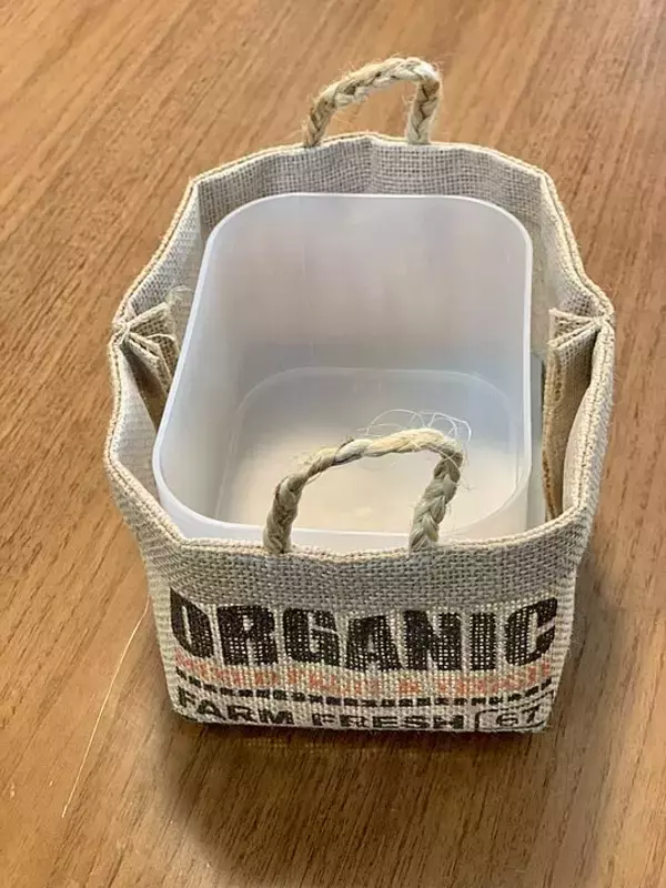 「「サクッとアレンジでつくれる、使う場所を選ばないミニジュートBOX」 by Yuuuuさん」の画像