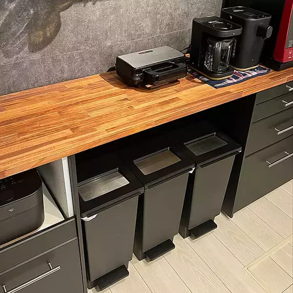 「「好きなものをスタイリッシュに詰め込んだ、モダンなキッチン」 by ya-coさん」の画像