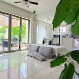 「「全面扉で生活感を隠す！白く明るい空間に溶け込むキッチン」 by hiromimimiさん」の画像2