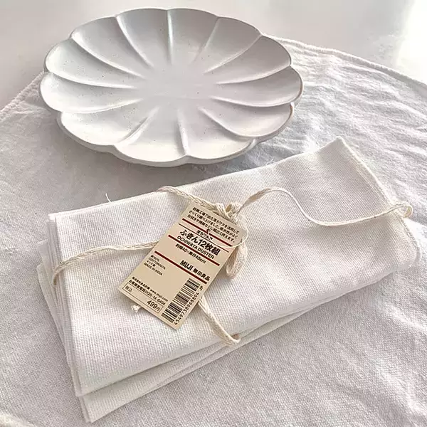 「コスパ最強の万能ふきんならコレ！無印良品「落ちワタ混ふきん」のおすすめポイントと使い方実例」の画像