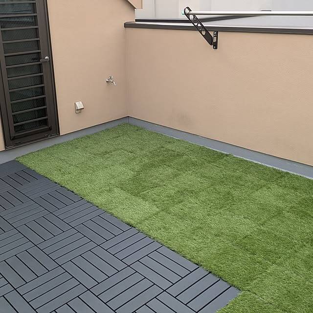 バルコニーやガーデンスペースをグレードアップしてくれる♡IKEAのフロアデッキ特集