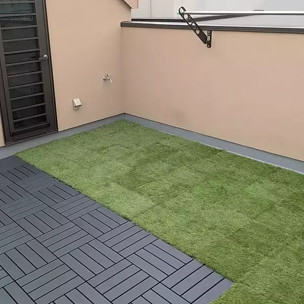 「バルコニーやガーデンスペースをグレードアップしてくれる♡IKEAのフロアデッキ特集」の画像