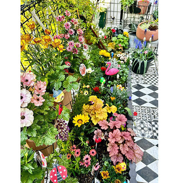 バルコニーやガーデンスペースをグレードアップしてくれる♡IKEAのフロアデッキ特集