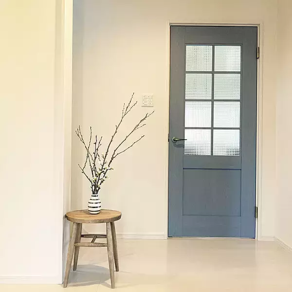 「愛でたくなるデザインを♪ぱっと目を引くスツール・丸椅子カタログ」の画像