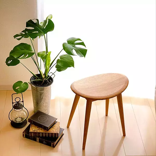 「愛でたくなるデザインを♪ぱっと目を引くスツール・丸椅子カタログ」の画像