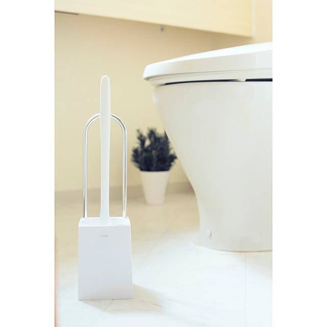 トイレ掃除の相棒はどれ？RoomClipユーザーさんの実例から、おすすめのトイレブラシをご紹介
