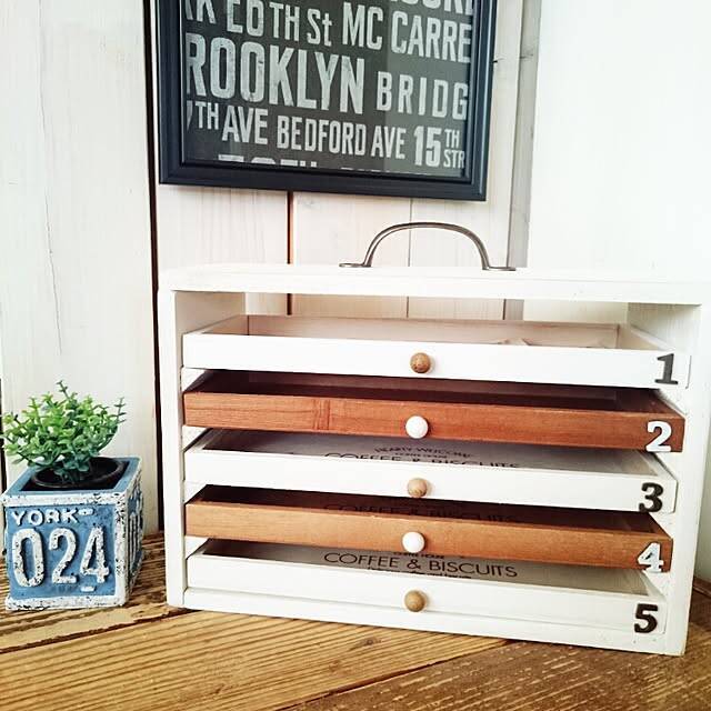 食卓や収納・インテリアとしても活躍♪「トレイ」のDIYアイディア